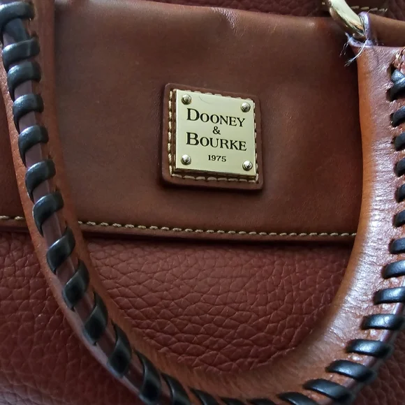 Beautiful red leather Dooney & Bourke purse with crossbody option